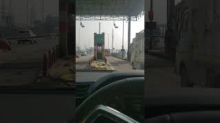 Easy Exit at Toll Plaza, without barrier down #AvoidTraffic #AudiQ3 #UnBarrier #AdventuresRide