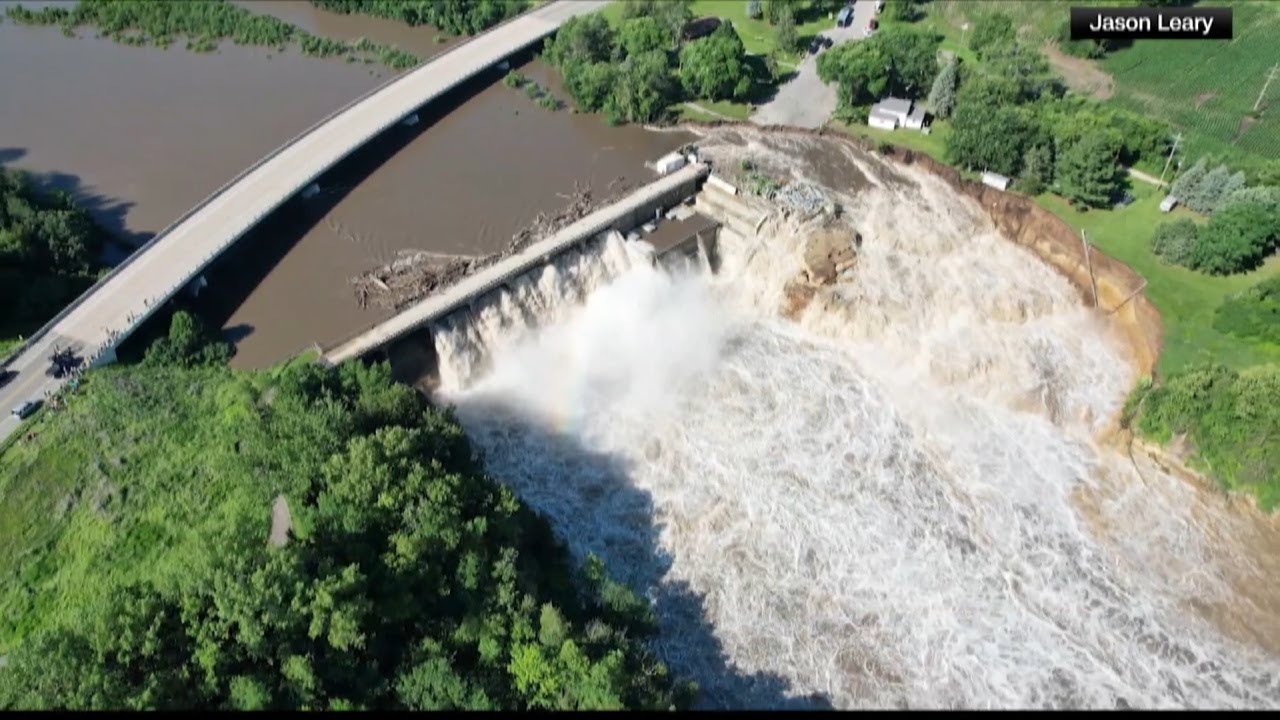More rain possible in deluged Midwest - YouTube