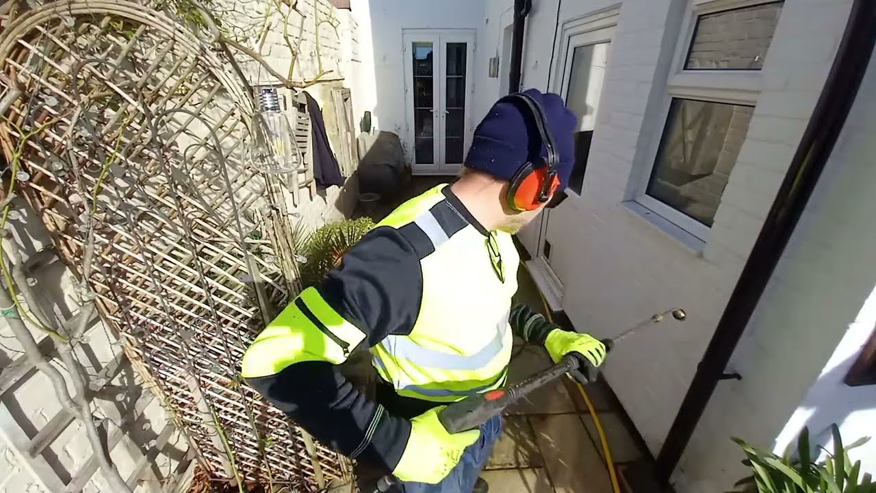 Jetwashing concrete patio and slabs