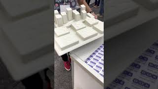 6E6B4C75 4052 4182 A041 616ABB37FB01