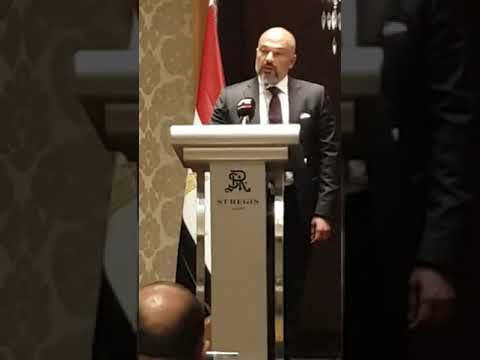 حازم متولي العضو المنتدب لشركة اتصالات مصر خلال خلال إطلاق خدمة التوقيع الإلكتروني بالتعاون بين