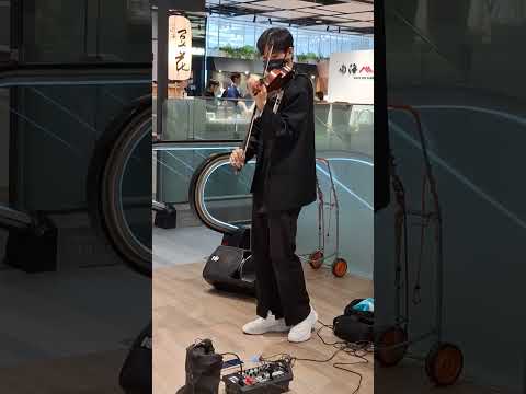 2024/4/28 #失望值滿   #盧盧快閉嘴 #linfranz #林世豐 #violinist #小提琴演奏家 PS.那天只吃麵包就出門拍小提琴，連拍兩小時，拍到手抖，鏡頭沒控制好～哈……==