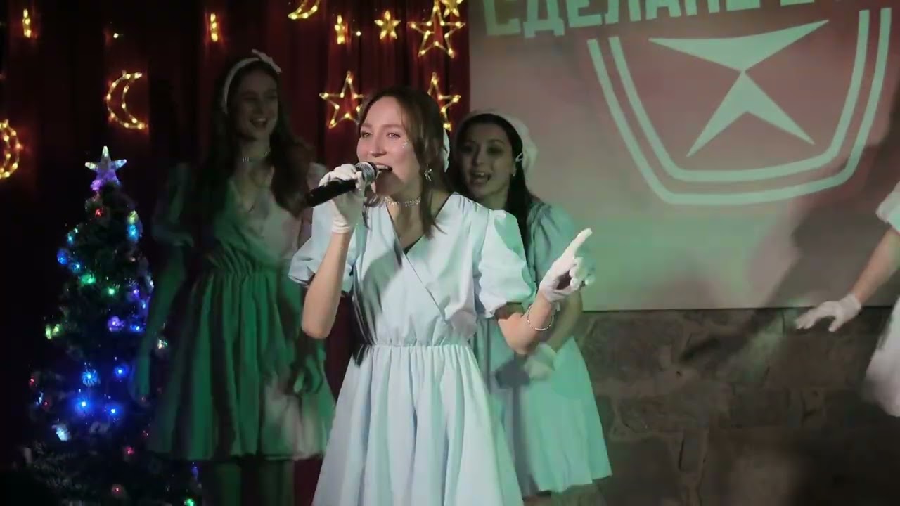 11. Кабы не было зимы. Поёт вокальный ансамбль VERO.