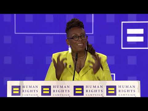Kelley Robinson Speaks at the 2025 HRC National Dinner