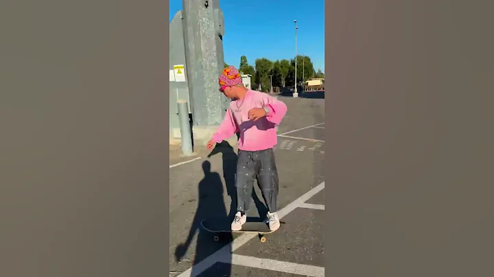 Comment -PopOut- for a Suprise💗: #shorts #short #gavinmagnus