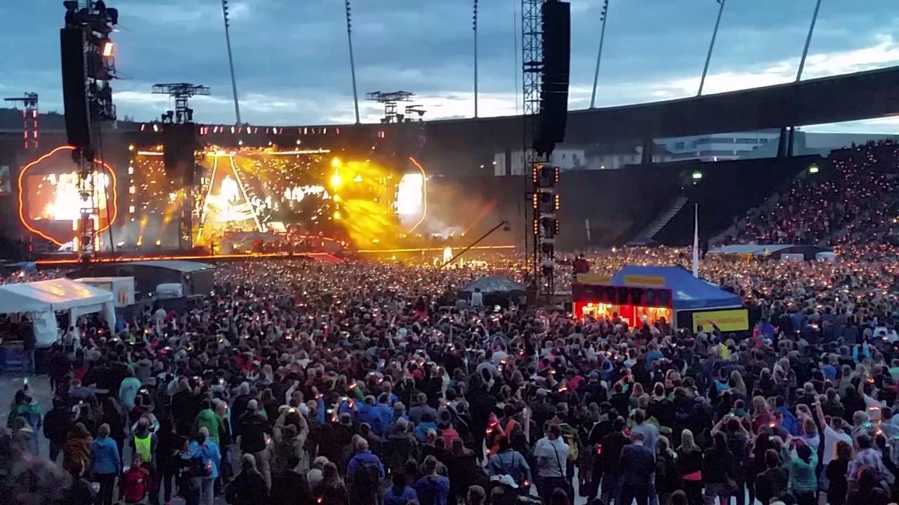 Coldplay Zürich 2016 Fix You - YouTube