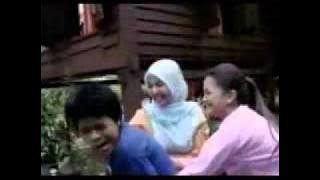 Ajai Feat Tunku Mimi Kayangan     YouTube mpeg4