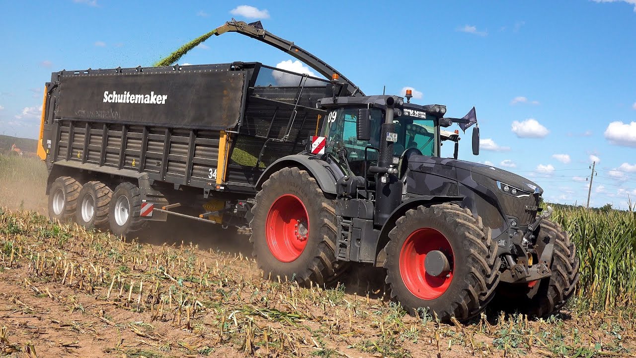 Mais 2022 : 2 X BLACK Fendt Katana 650 | Black Fendt 942 | M&H Agrar / Maishäckseln | Mais Trucks