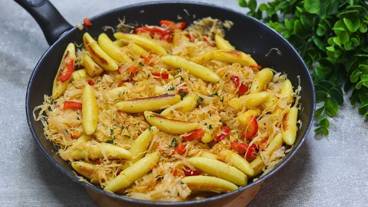 Gott, wie lecker! Im Winter muss man mehr Gemüse essen! Einfaches Rezept! Sauerkraut Schupfnudeln