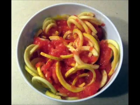 raw-food-recipe:-zucchini-noodles-(zoodles)