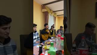 Kerim-Yakdy  gitara aydymy