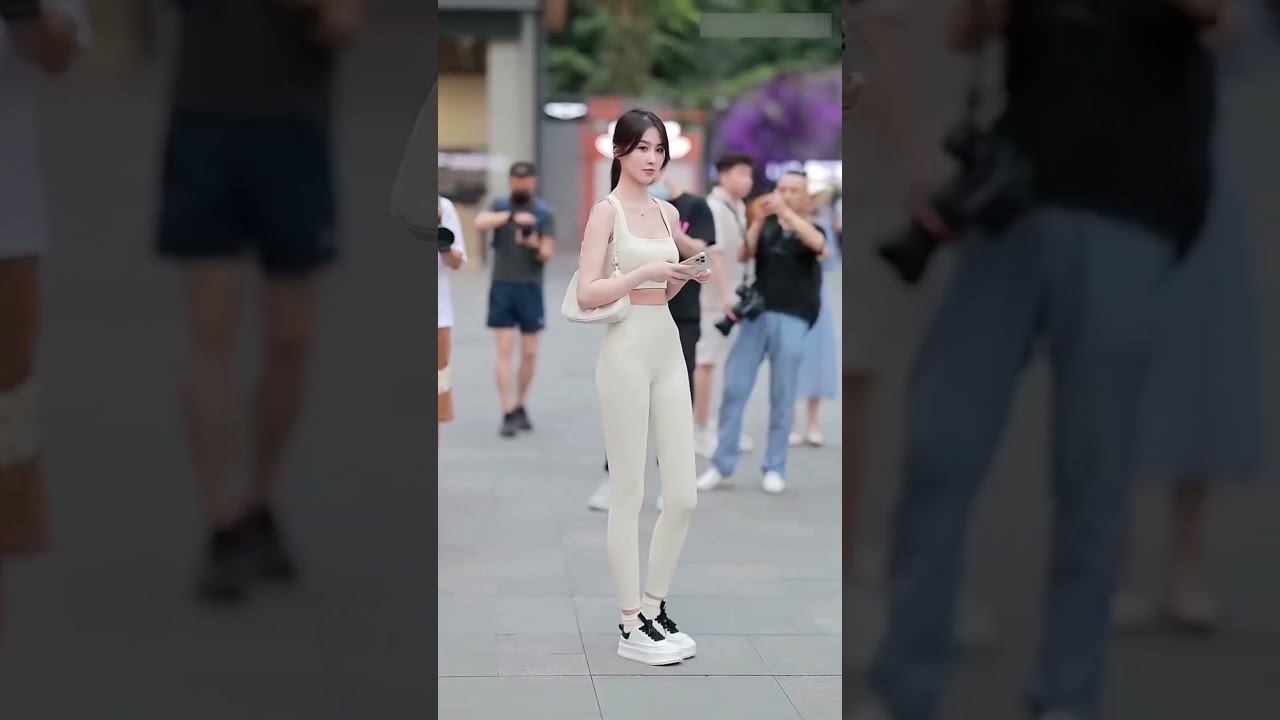 Custom Yoga Set | Daily Streetwear That Turns Heads