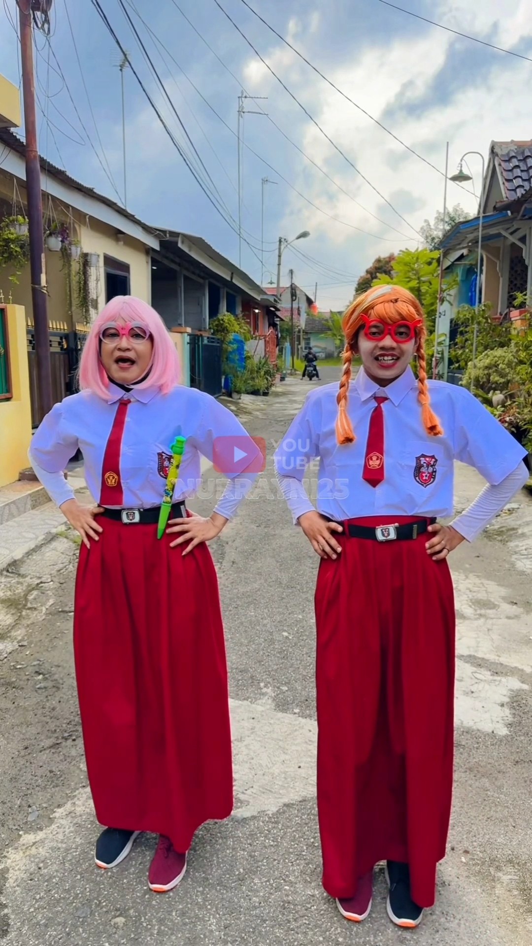 CERY SALAH NENGOK? | NURRAYNI25