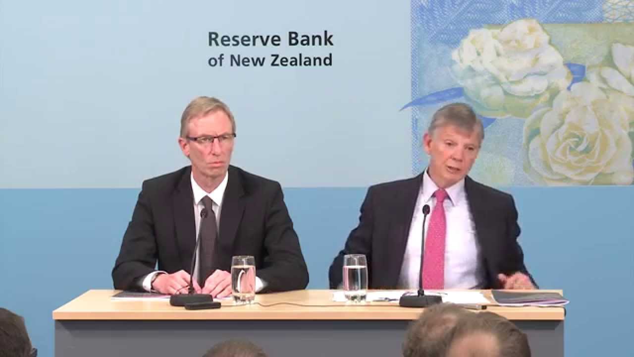 Financial Stability Report Highlights - November 2014