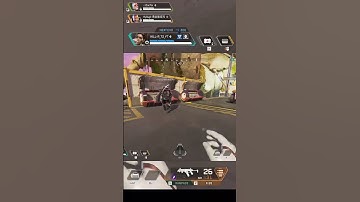 Hit the loot jackpot outside the blue zone #apexlegends #apex #shorts