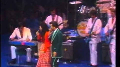 Conway Twitty With Loretta Lynn Pickin' Wild Mountain Berries
