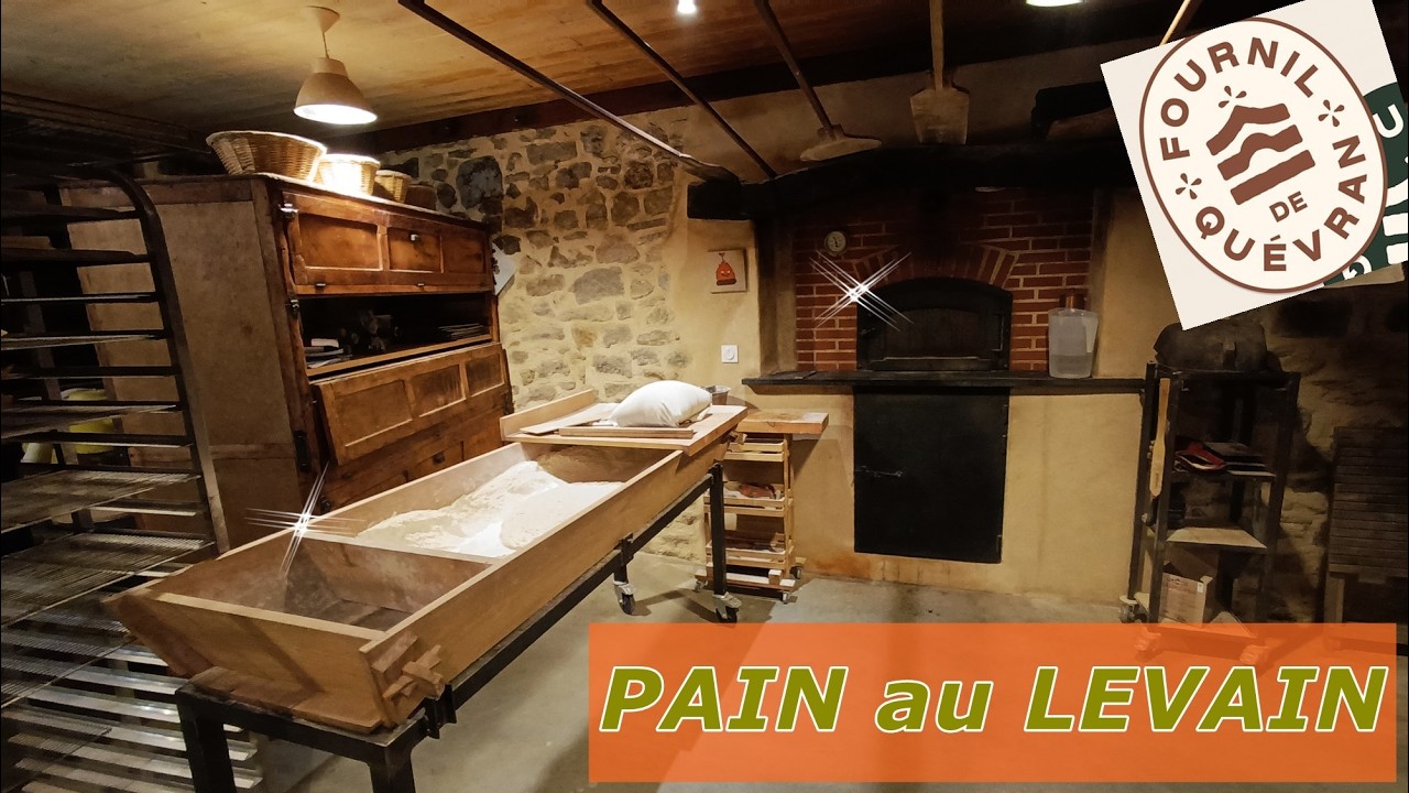 BOULANGERIE au FEU de BOIS ( du pain au levain tout à la main !! ) 😳