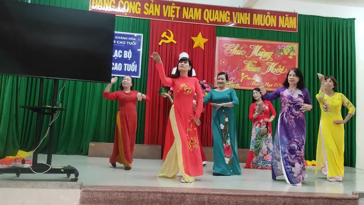 Múa: Hào khí Việt Nam. CLB Vĩnh Phước phường Bắc Nha Trang - Khánh Hoà