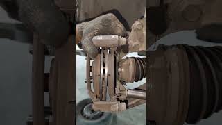 Installing brake rotor disc and brake pads replacement 🛠️🚘🛠️🚗⚒️🇺🇸🛠️✅