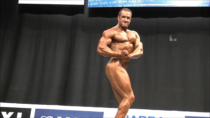 Mark McAlpine (RSA), NABBA Universe 2013