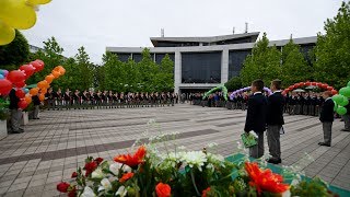 Для черно-зеленых прозвенел последний звонок Для черно-зеленых прозвенел последний звонок