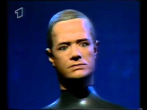 KRAFTWERK - Die Roboter ("Mensch Meier" ARD 1991)