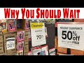 Christmas Clearance | Why You Should Wait