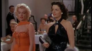 marilyn monroe orange dress