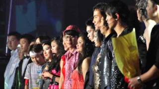 UBS 25 - We are the world.wmv