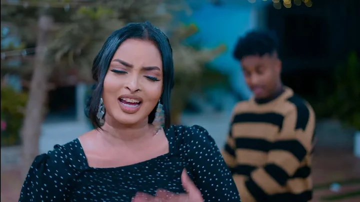 MAXAMED MAAME FEAT WARDA HAPPY - BAL EEG FARXADEYD...