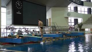 IGContest.com back flying 1.5 somersault pike
