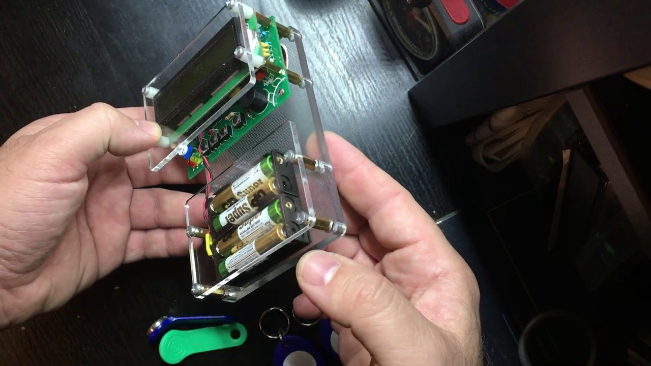 Дубликатор домофонных ключей автономный. - YouTube