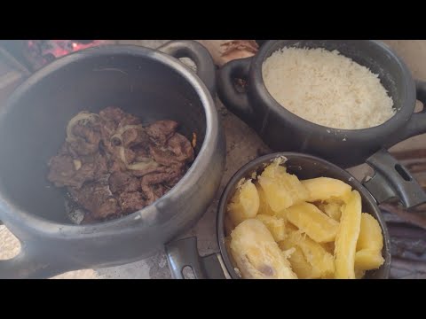 Vídeo: Como Cozinhar Em Panelas De Barro