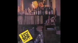 11 - In Love - Fly & The Tox chords
