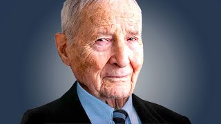 FREDDY QUINN is now over 90 years old, how he lives is sad