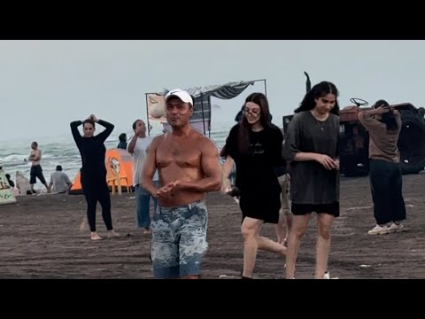 عجیب اما واقعی در ساحل زیبای شمال ایران سفر  ایران  شمال