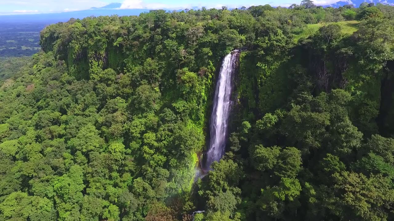 La Meseta de Chorcha Waterfall, Chiriqui Panama YouTube
