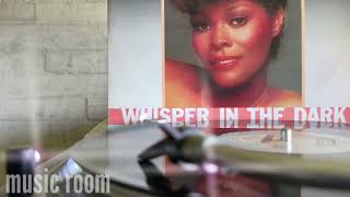 Whisper in the Dark - Dionne Warwick (1985)