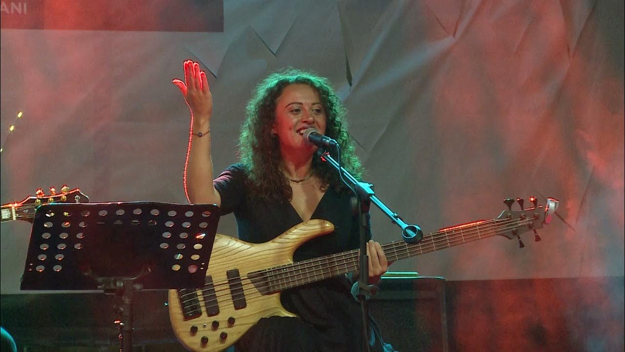 Grup Abdal - Magusa Limanı (Canlı Performans) Grup Abdal - Magusa Limanı (Canlı Performans)