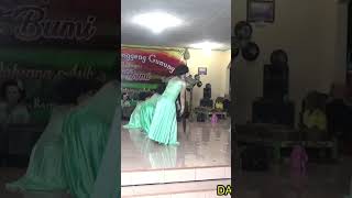 Download Lagu PERSEMBAHAN BAKSA #shorts #panggugahrasa #ronggenggunung #ibing #kaleran MP3