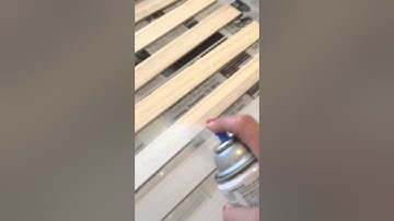 ACE Hardware spray paint v.s. Wal-Mart spray paint