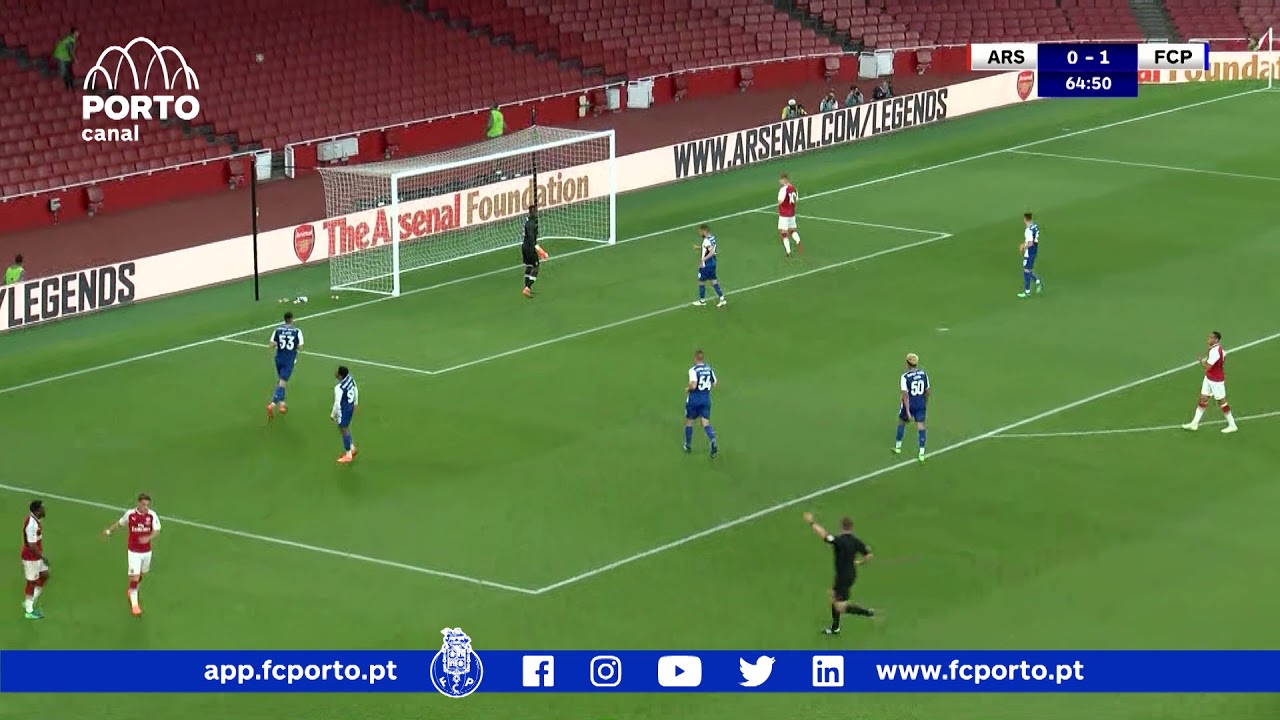 Futebol: Arsenal Sub-23-FC Porto B, 0-1 (Premier League International