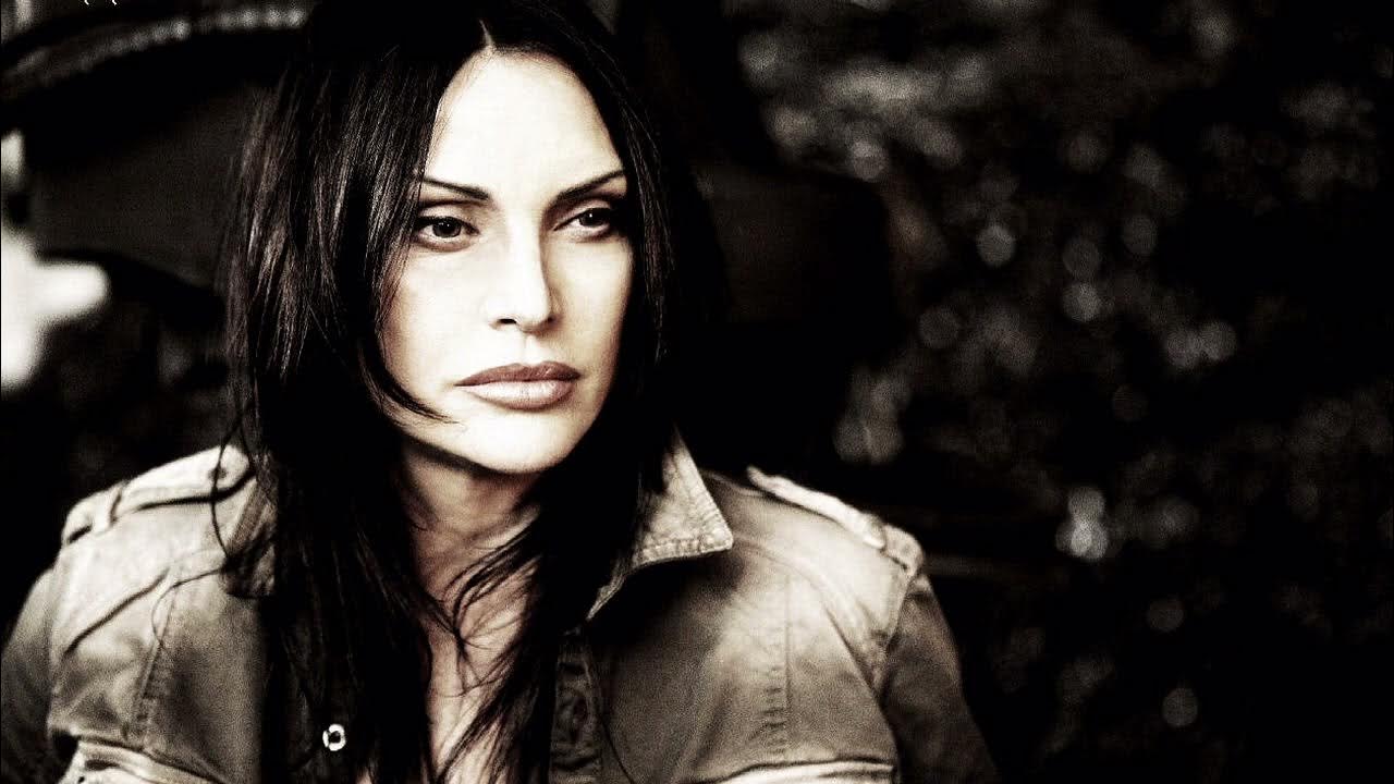 Anna Oxa Un'emozione da poco (epic