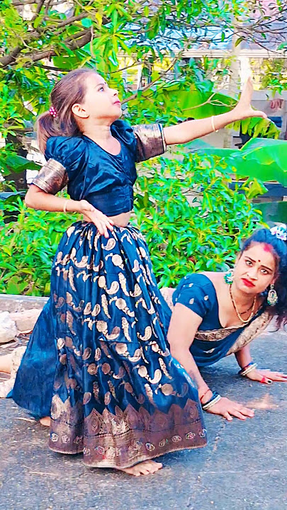 Trending Shorts #song #dance #viralvideo #video #viral #nehasinghrk #shortfeed #viralvideos #yr