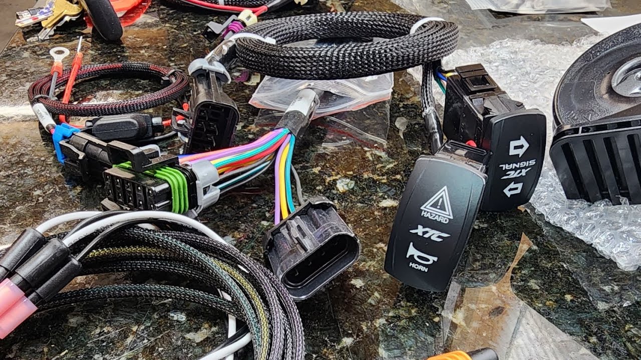 2023 Honda Pioneer 10005 XTC Turn Signal Kit Install Tips. YouTube