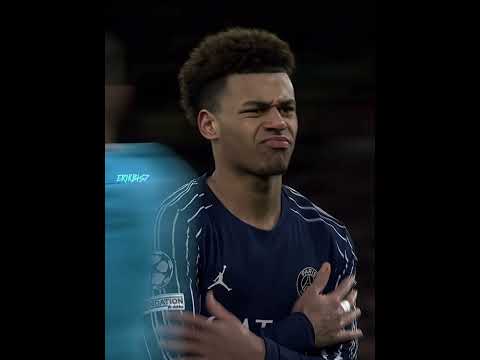 She Lied To Your Face Football Edit Doue Psg France Footballedit Penalty Face Shorts