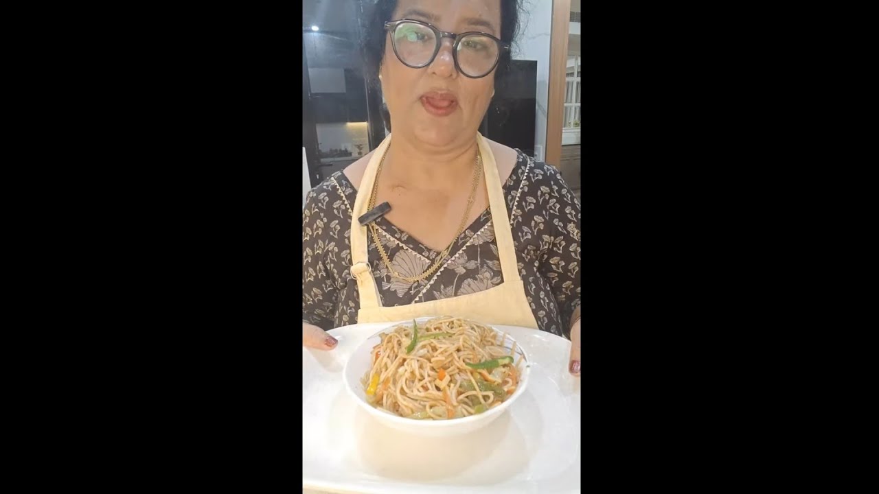 Veg bread pockets and Hakka Noodles Recipe