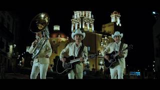 Los Plebes del Rancho de Ariel Camacho - Que Se Canse de Llamar [Official Video] chords