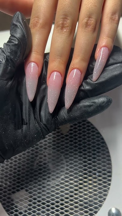 Наращивание ногтей🥰#чита#чистыйманикюр #nails #наращиваниеногтей - YouTube