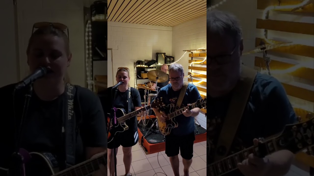 Nightshift - the Commodores